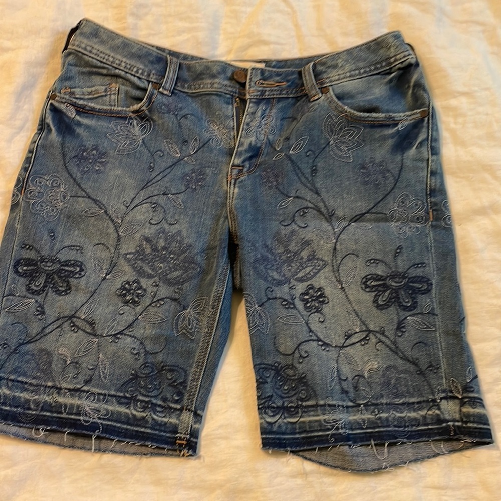 Sundance embroidered shorts
